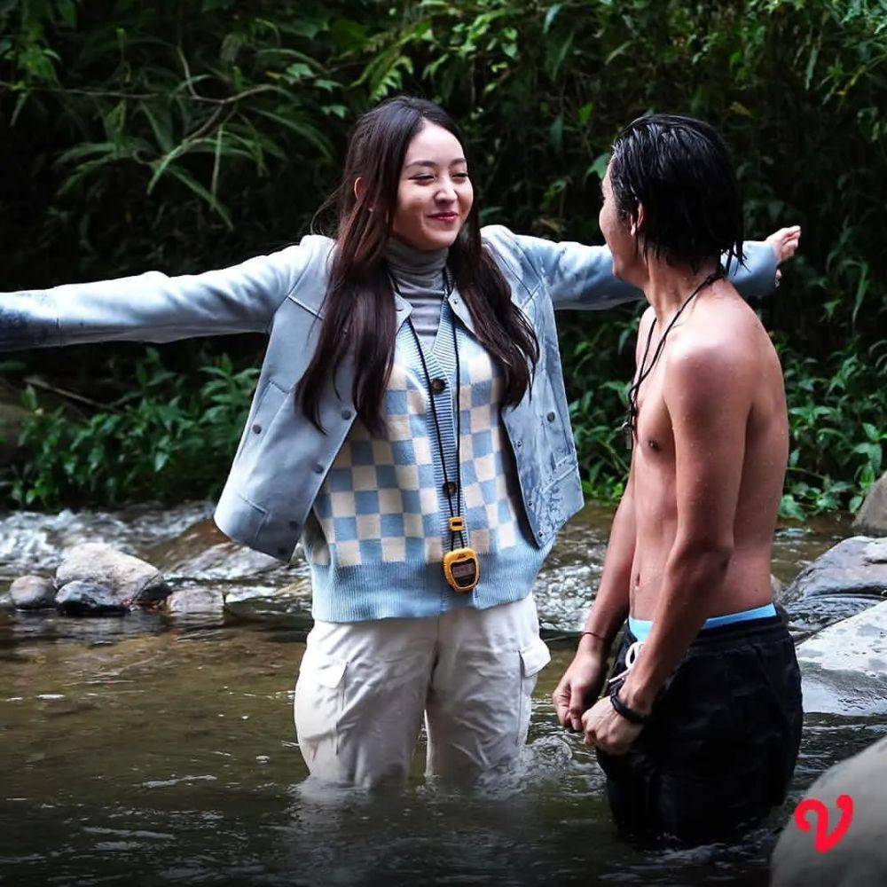 cuplikan adegan Natasha Wilona dan Abidzar dalam serial Cool Boy Vs Cool Girl (instagram.com/coolboyvscoolgirl.serie