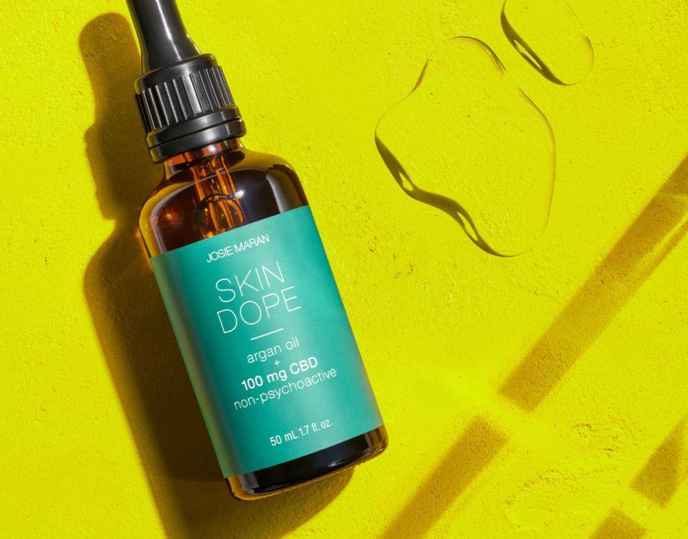 6 Rekomendasi Skincare dengan Kandungan CBD, Atasi Iritasi Kulit