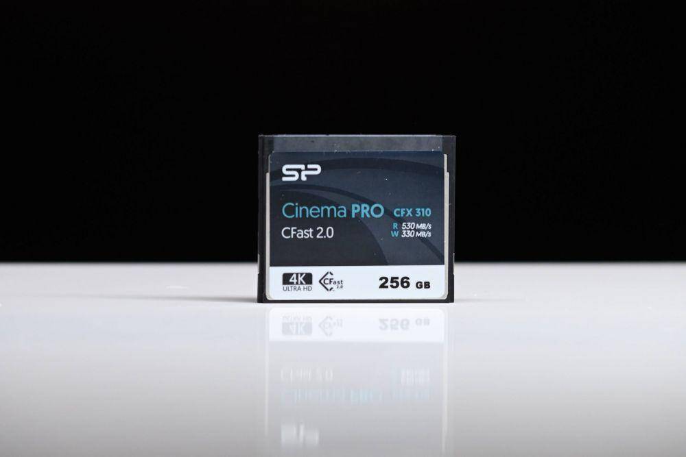 potret Silicon Power Cinema PRO CFX310 CFast 2.0 card (newsshooter.com)