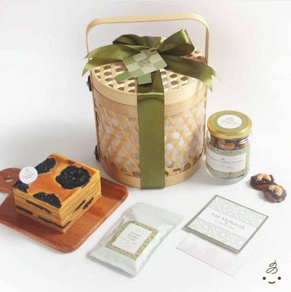 lapis legit (instagram.com/hokkaidobaby)