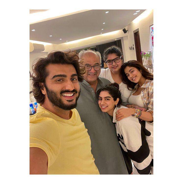 keluarga Arjun Kapoor (instagram.com/anshulakapoor)