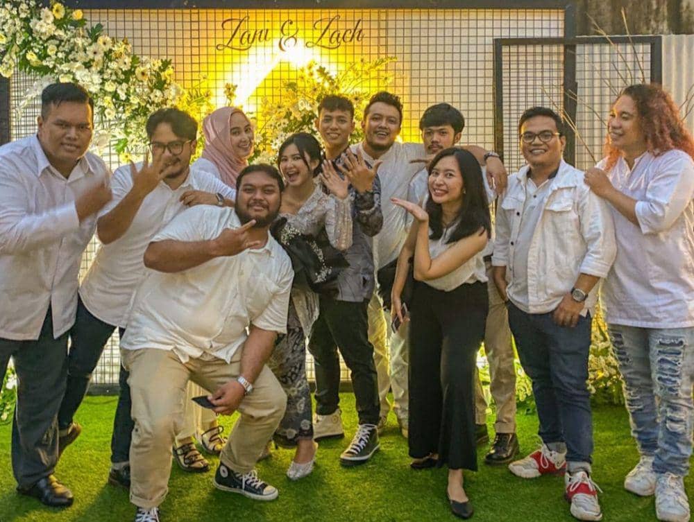 potret lamaran Dinda Azani (instagram.com/dindazani)