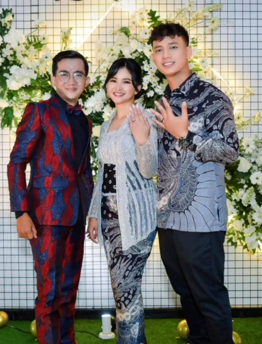 potret lamaran Dinda Azani (instagram.com/dindazani)