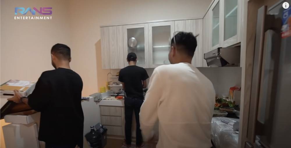 potret rumah baru Keanu (YouTube.com/Rans Entertainment)