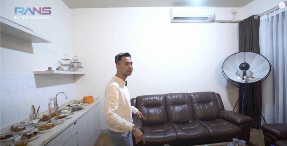 potret rumah baru Keanu (YouTube.com/Rans Entertainment)