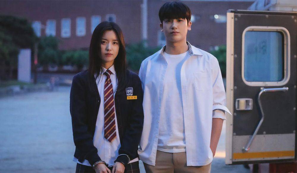 Park Hyung Sik dan Han Hyo Joo di Happiness (dok. TVING/Happiness)