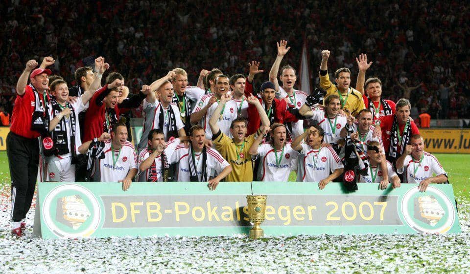 FC Nurnberg menjuarai DFB Pokal pada musim 2006/2007. (pesmitidelcalcio.com)