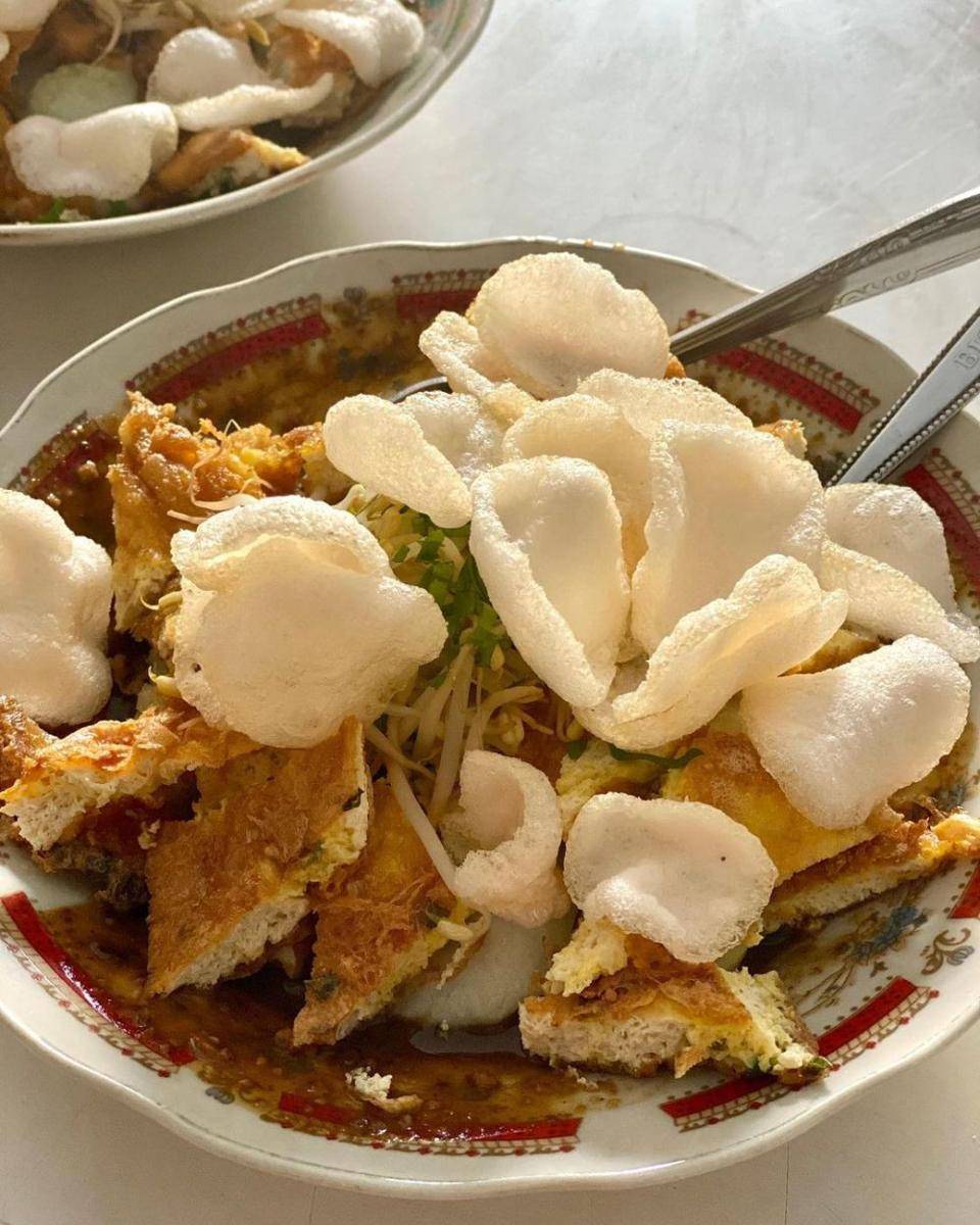 Tahu Lontong Lonceng (instagram.com/ferasidharta)