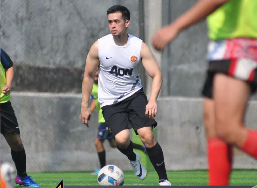 9 Potret Aufar Hutapea Main Bola, Pernah Jadi MVP hingga Top Scorer