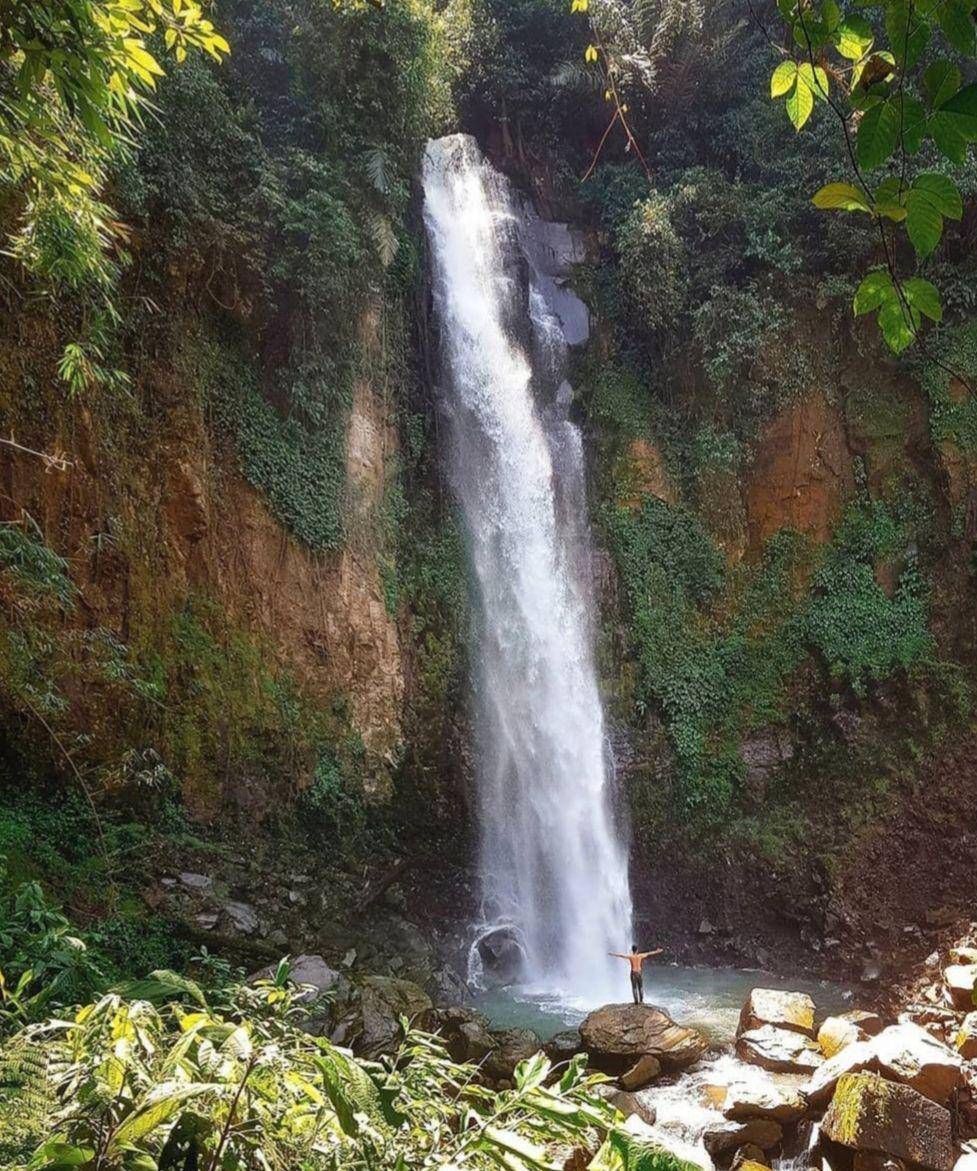 Air Terjun Lembah Pelangi (instagram.com/traveller_lampung)
