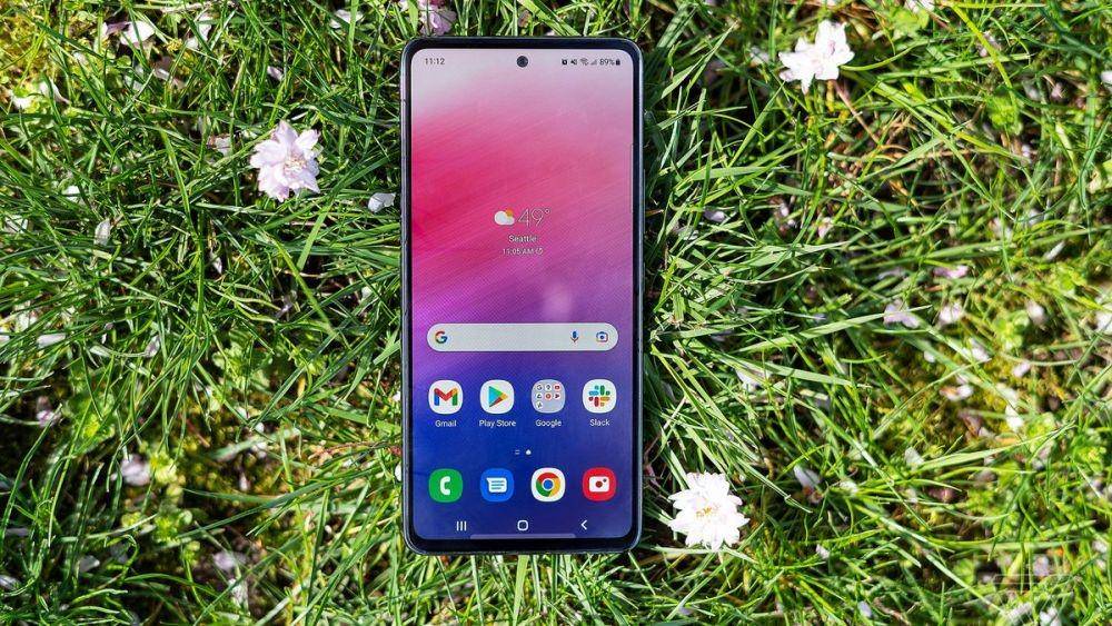 ilustrasi Galaxy A53 5G (theverge.com)