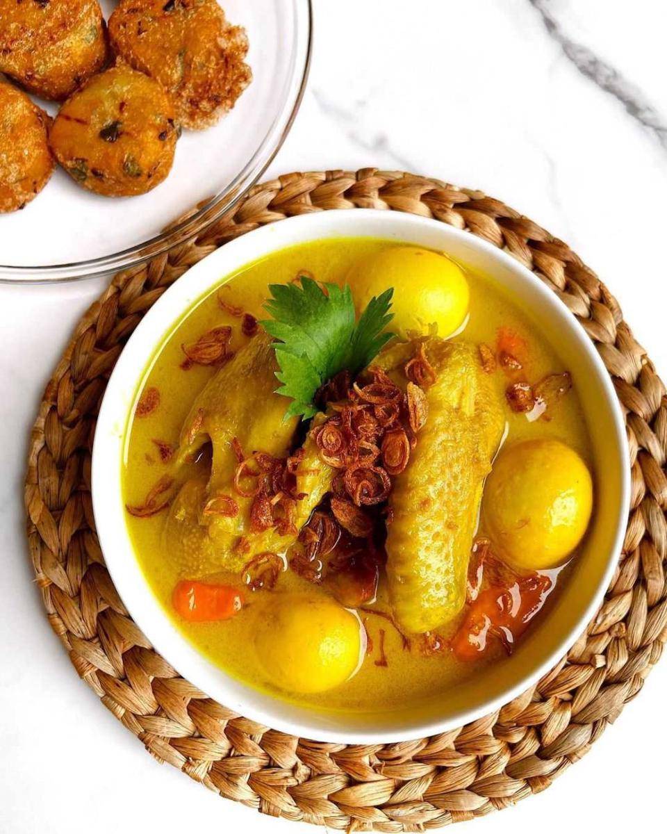 ilustrasi opor ayam (instagram.com/perocooks)