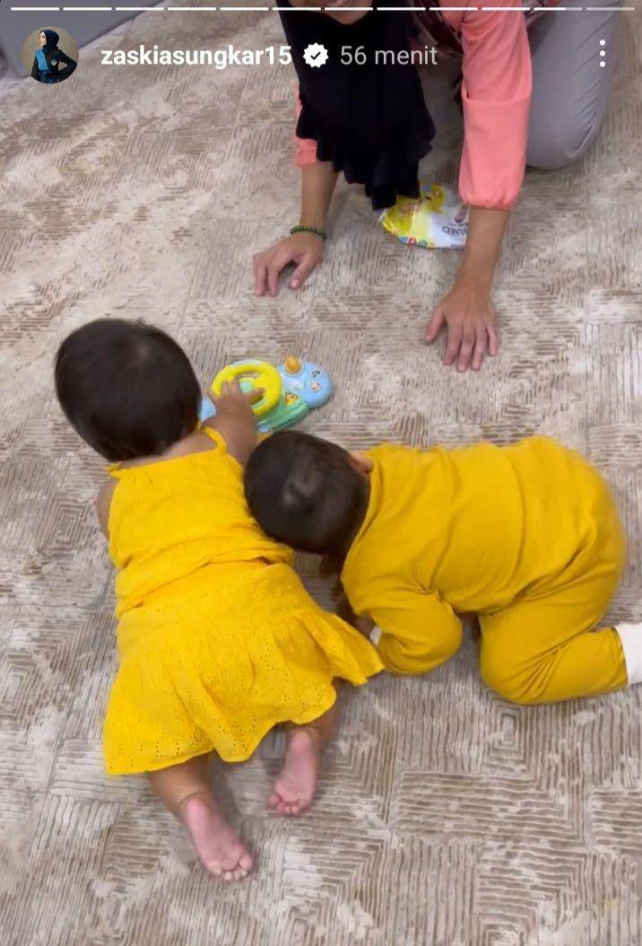 playdate geng yellow (instagram.com/zaskiasungkar15)