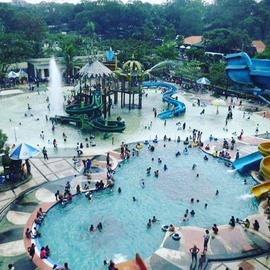 potret waterpark Wendit dengan air segar alami dari mata air (instagram.com/wendit_waterpark)