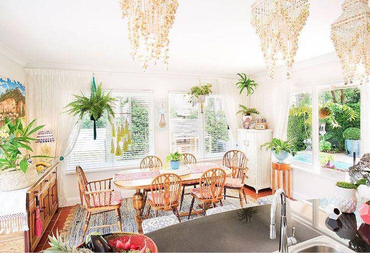 ilustrasi desain ruang makan Bohemian (pinterest.com/Home Design Lover)