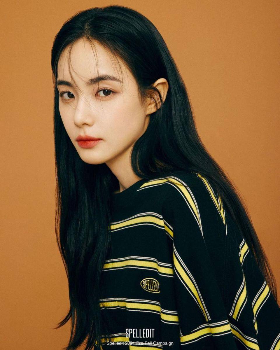 Hong Suzu (instagram.com/maakorea)