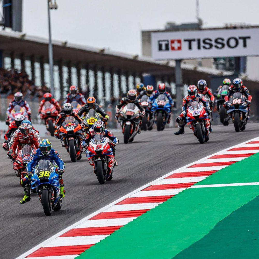 Alex Rins (instagram.com/alexrins)