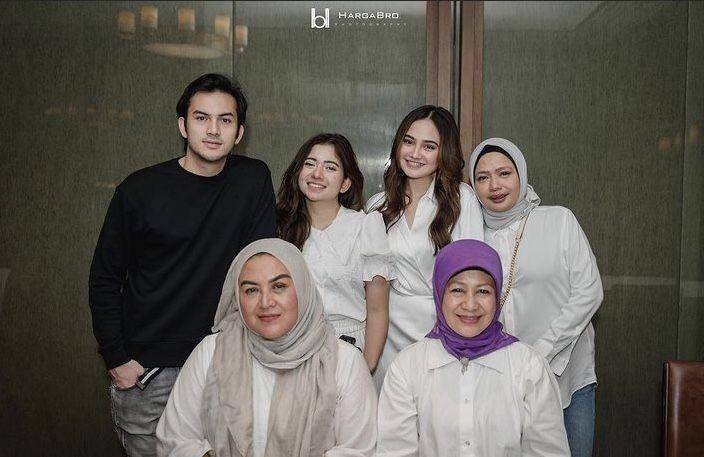 Syifa Hadju dan kakak Rizky Nazar (instagram.com/rizkinanazarr)