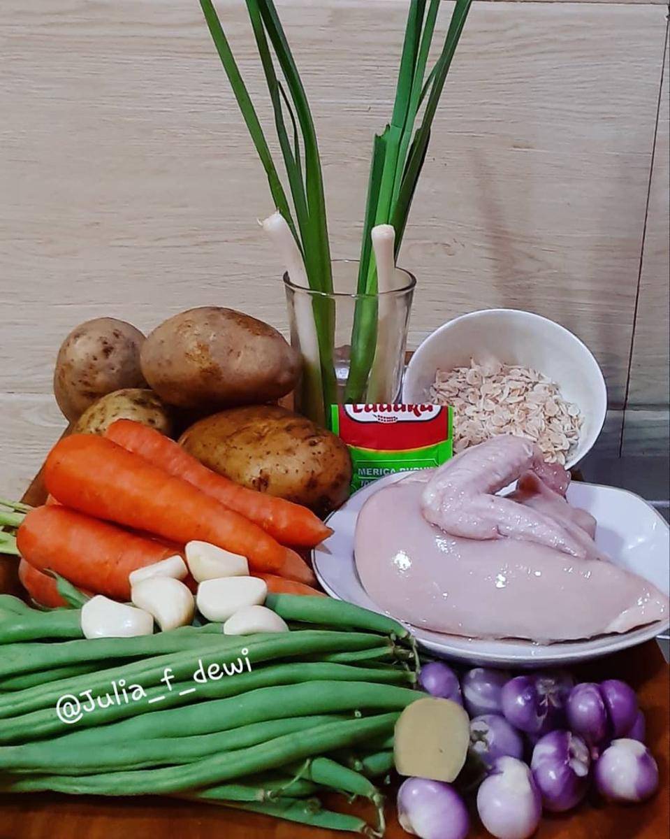 potret bahan-bahan jalangkote (instagram.com/julia_f_dewi)