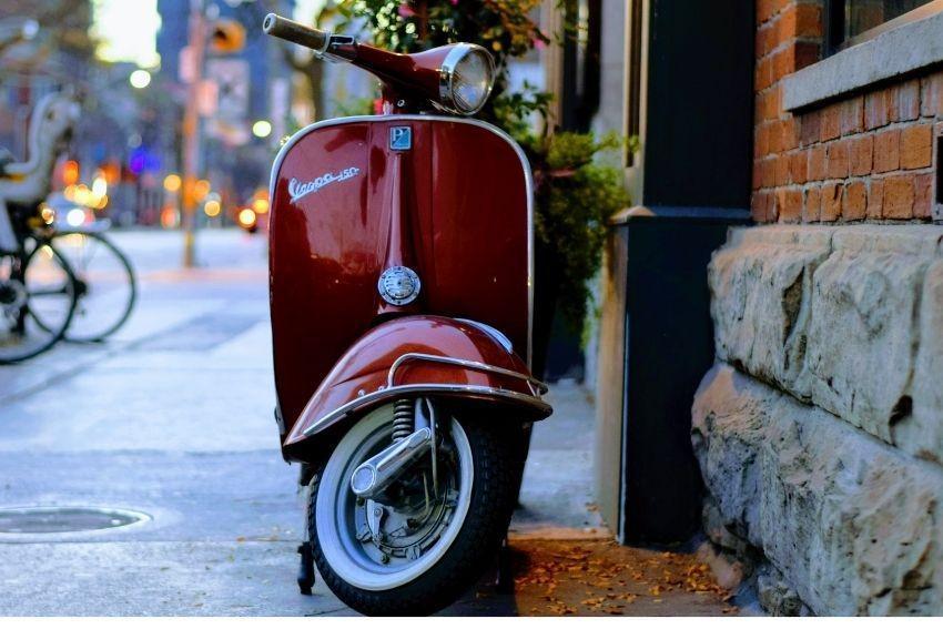 [QUIZ] Tebak Karakter Dari Vespa Matic Pilihanmu