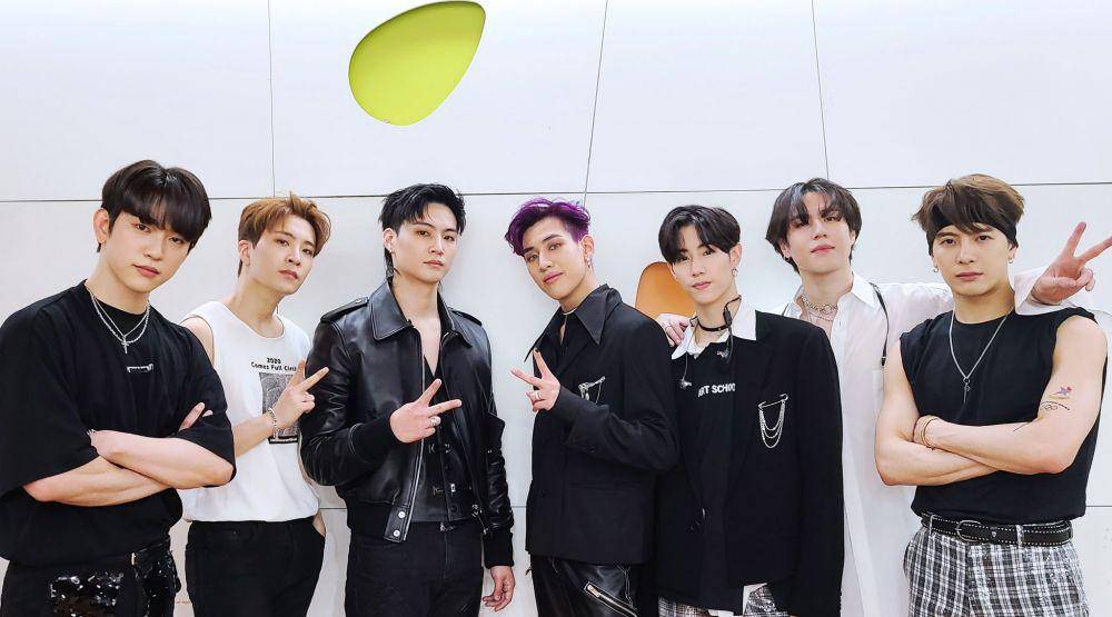 GOT7 (twitter.com/GOT7Official)
