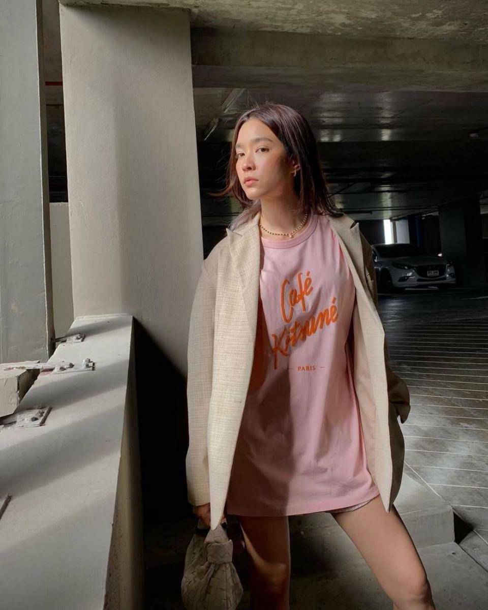 blazer ala Mo Monchanok (instagram.com/momonchanok)