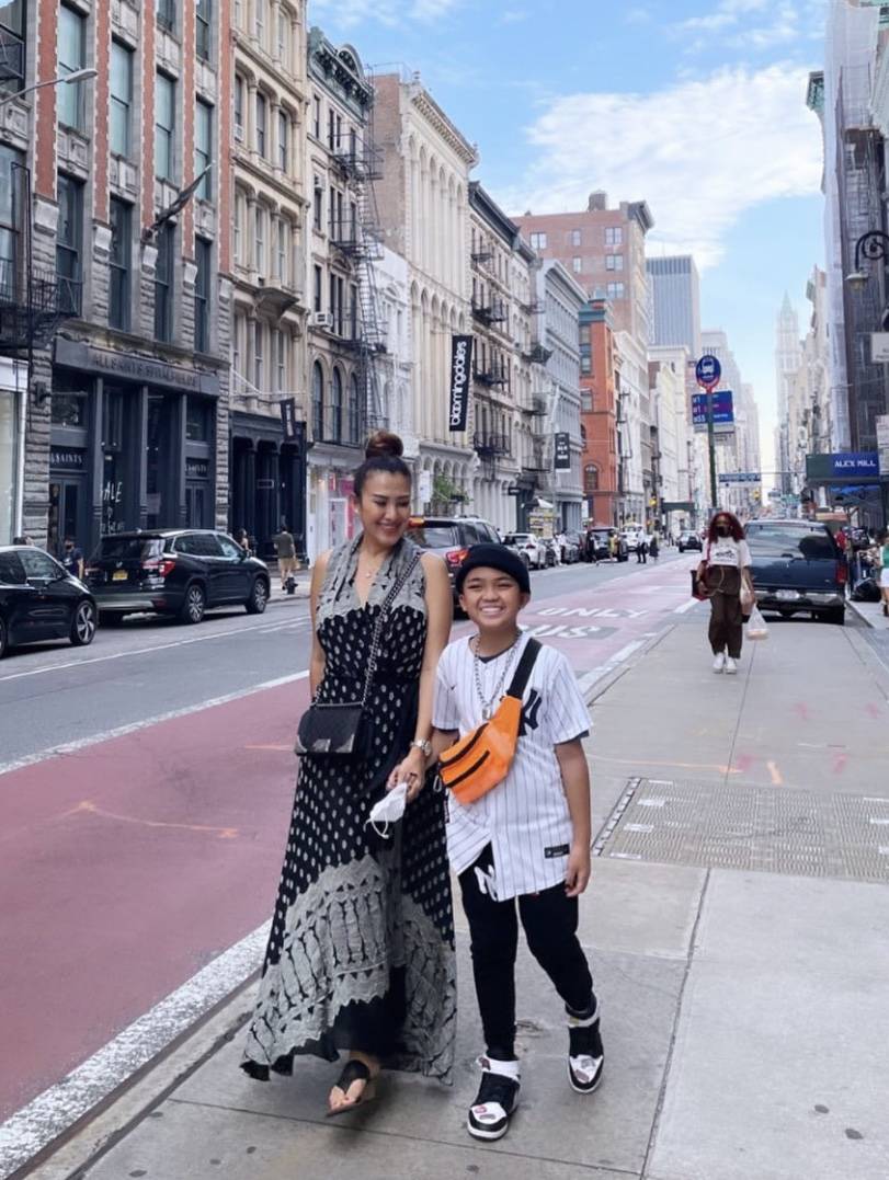 Kinggara Marqueyoz Sucahyo dan Liza Natalia (instagram.com/lizanataliaofficial)