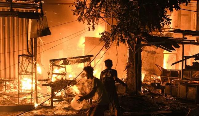 5 Potret Kebakaran di Pasar Gembrong Jakarta Timur