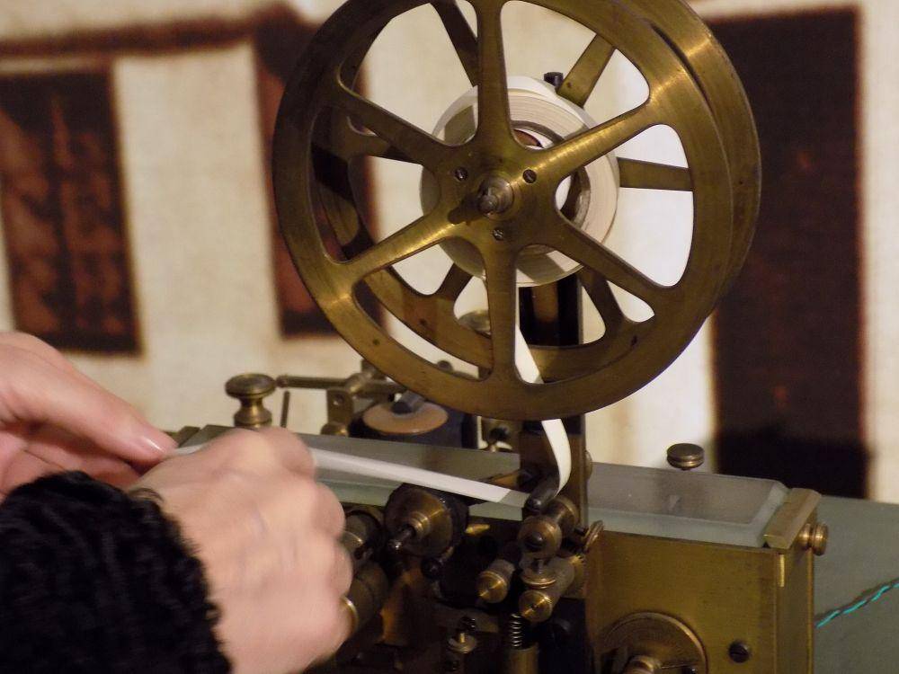 Stasiun telegraf Morse di museum PTT di Beograd, Serbia (commons.wikimedia.org/Milica Buha)