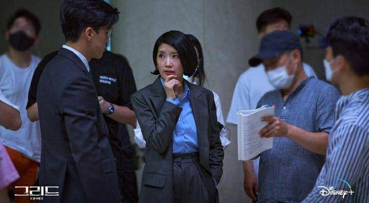 potret di balik layar drama Grid (instagram.com/disneypluskr)