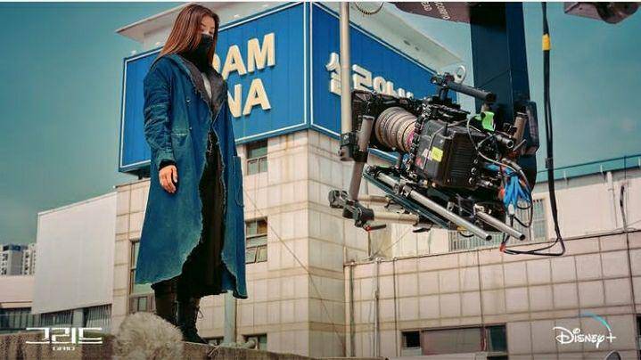 potret di balik layar drama Grid (instagram.com/disneypluskr)