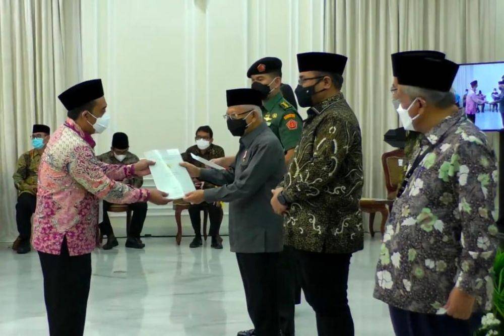 Wakil Presiden, Ma'ruf Amin serahkan 3.152 sertifikat tanah wakaf (youtube.com/Kementerian ATR BPN)