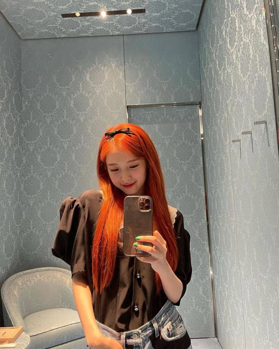 Arin Oh My Girl (instagram.com/ye._.vely618)