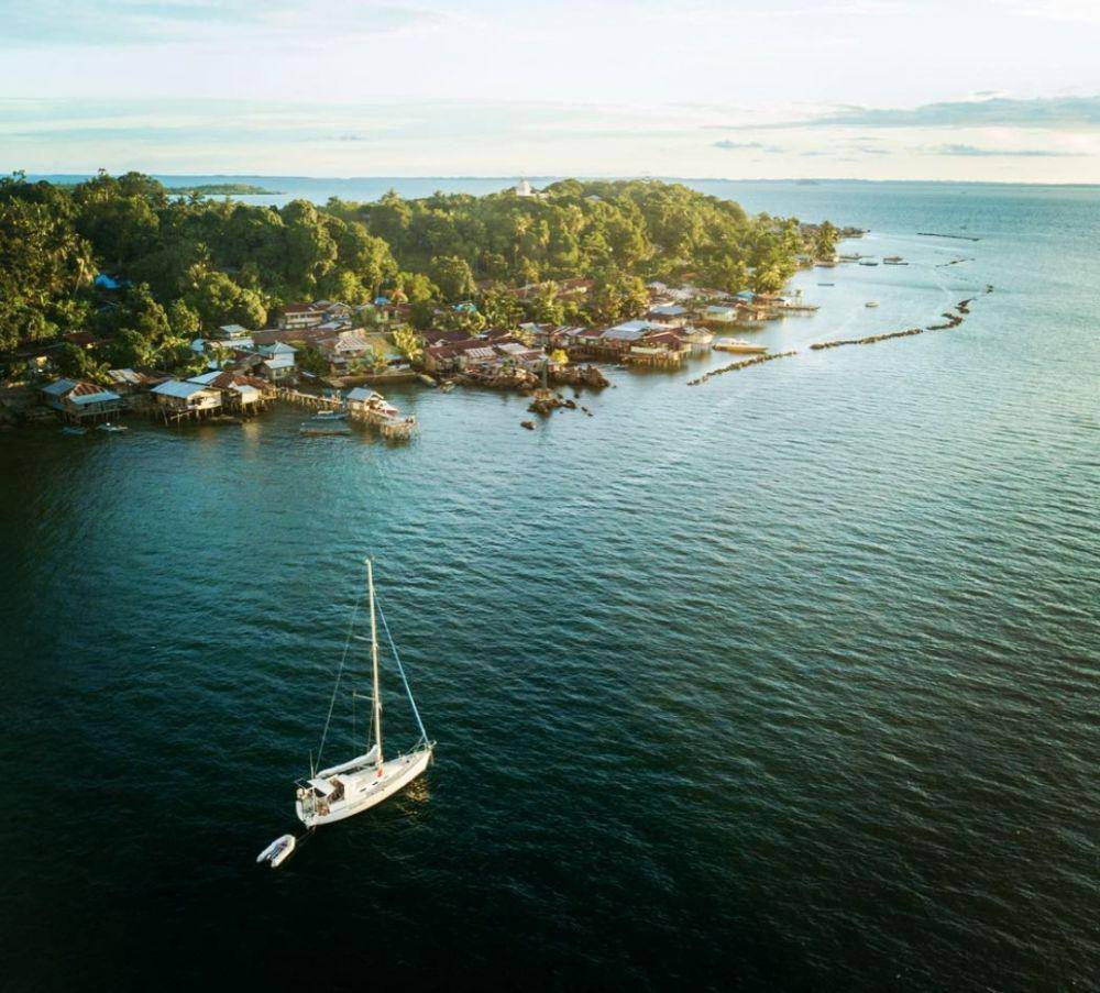 Pulau Doom (instagram.com/vernondeck)