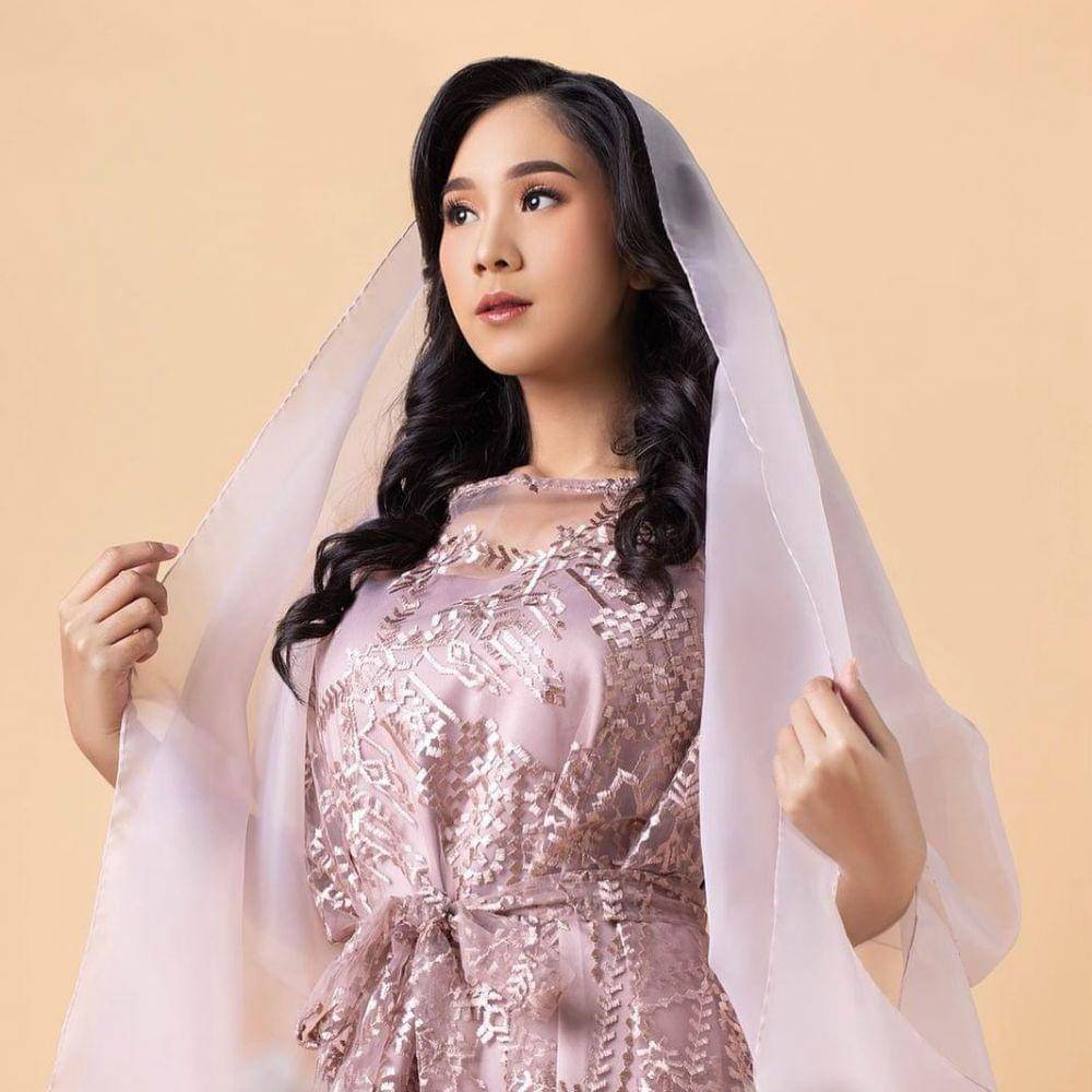 Nitya Paramita (Instagram.com/nity.a)