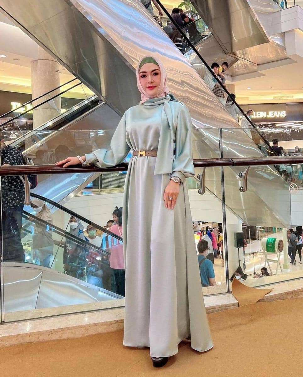 Gamis Pastel untuk Lebaran (instagram.com/eddiesadellia)