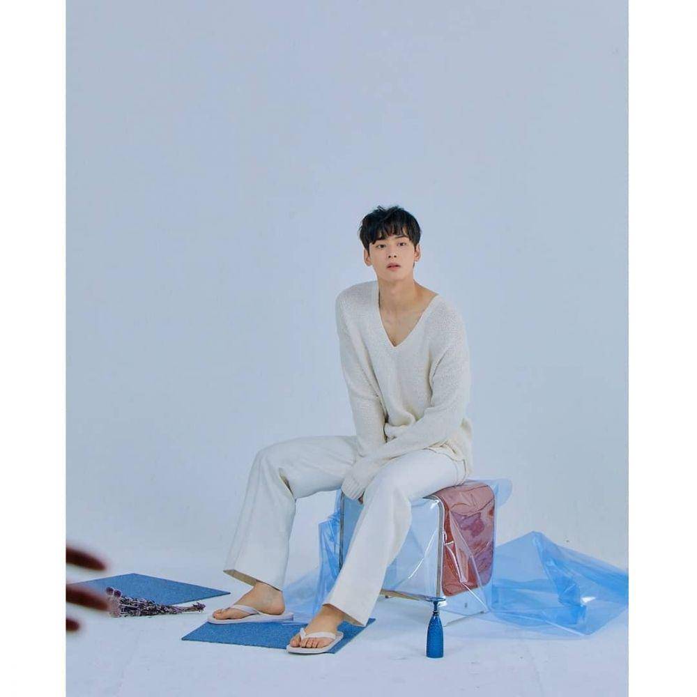 ide padu padan outfit ala Cha Eun Woo (Instagram.com/eunwo.o_c)