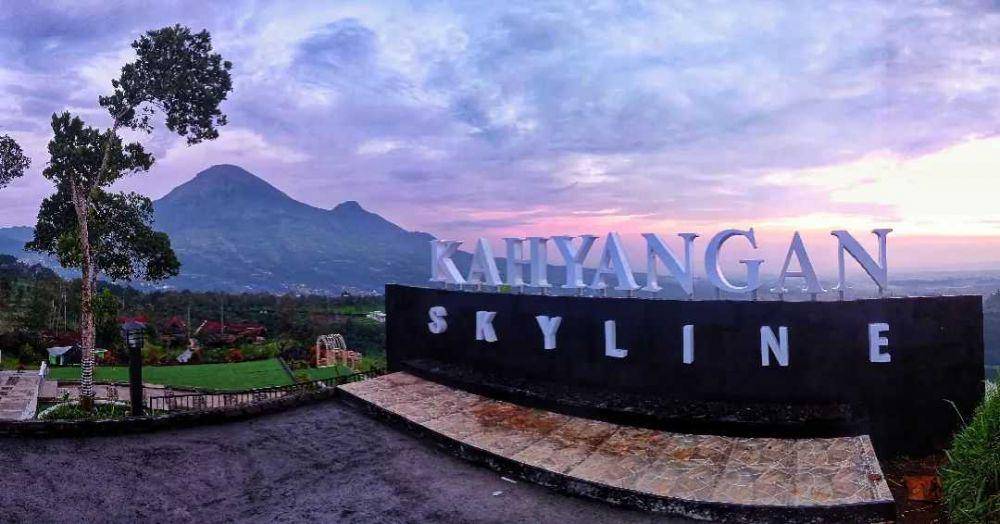 Kahyangan Skyline (instagram.com/kahyanganskyline)