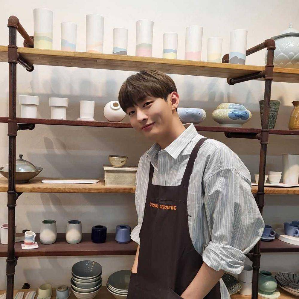 Yoon Ji Sung (instagram.com/_yoonj1sung_)