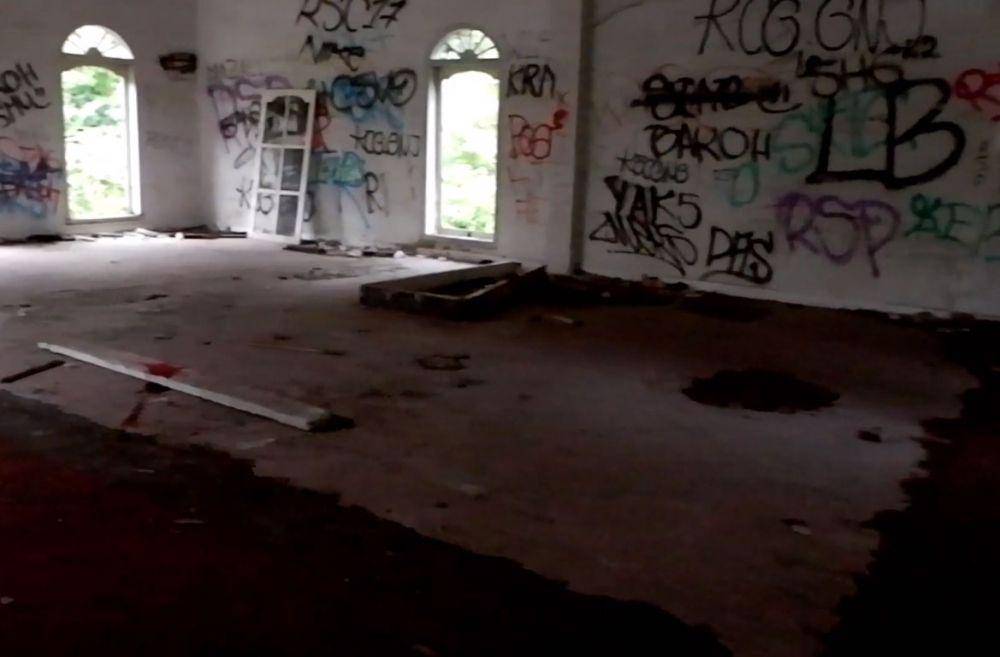 Rumah Putih Grezenberg (youtube.com/Athena Fortune)