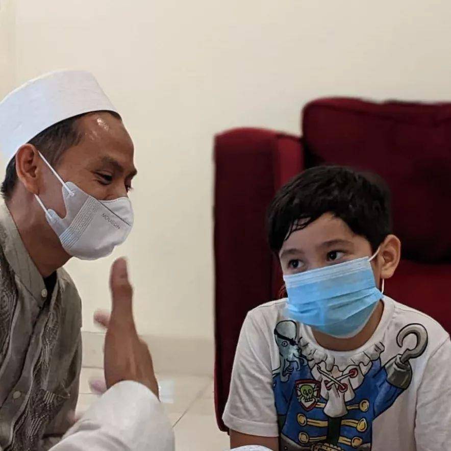 hari pertama Rafathar masuk pesantren (instagram.com/chevirgo)