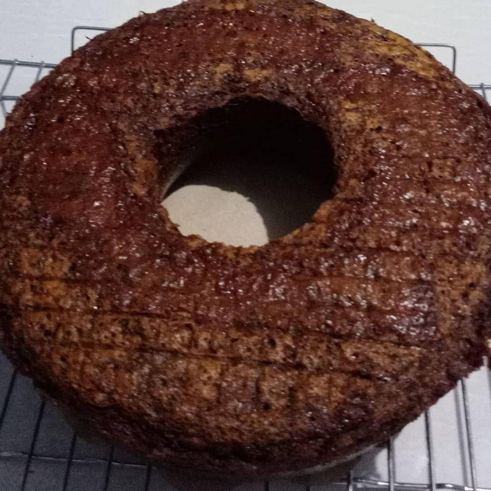 Bolu karamel sarang semut (instagram.com/f_cakencookies)