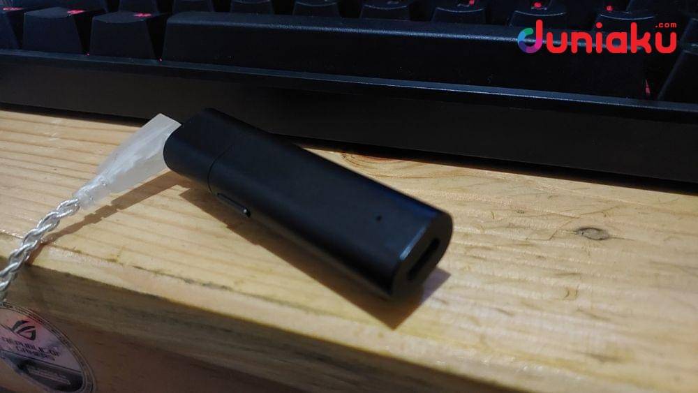 Razer Seiren BT. duniaku.com/Adhitya Daniel