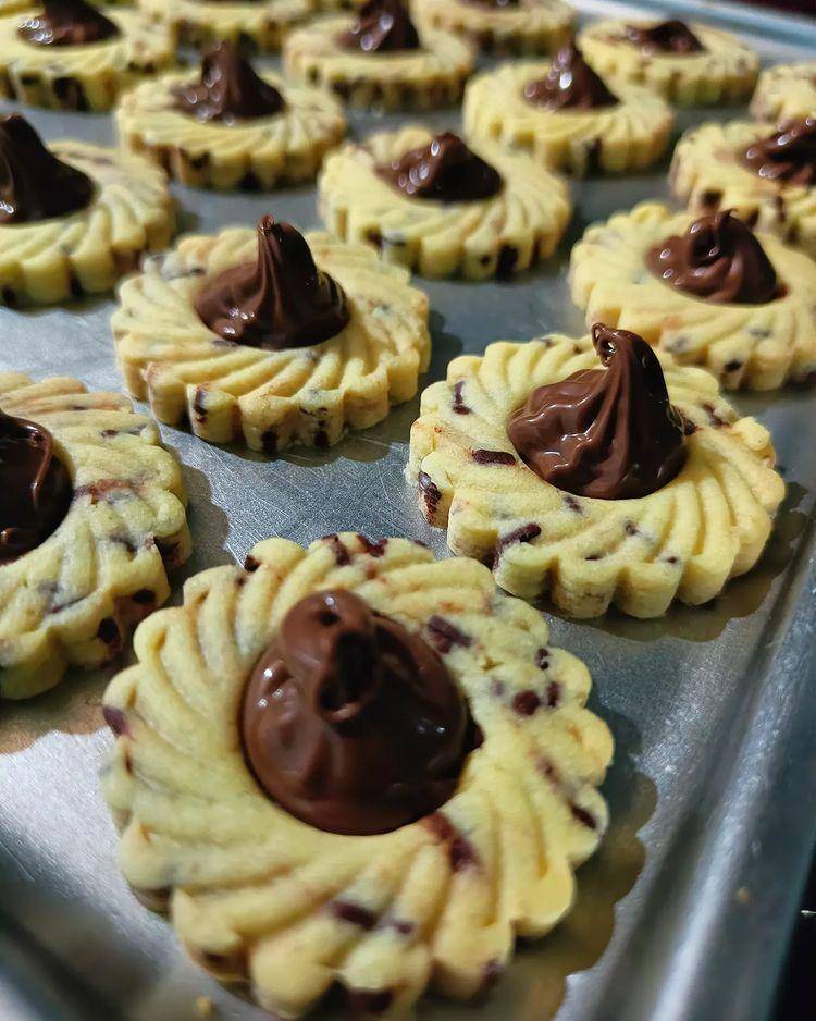 Pembuatan nutella tart cookies (instagram.com/iinhalimah81)