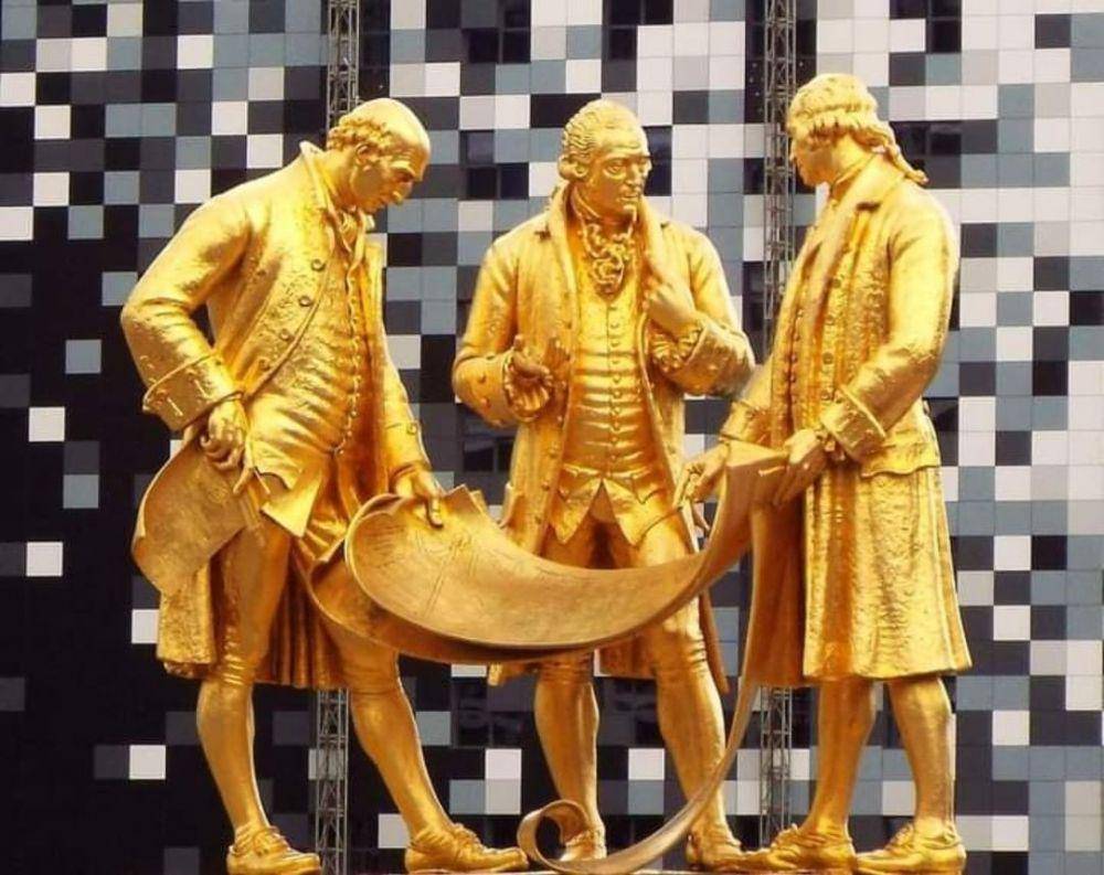 potret patung Matthew Boulton, James Watt dan William Murdoch (instagram.com/ifgenge)