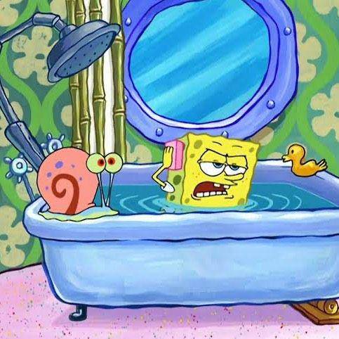 Gary benci mandi (spongebob.fandom.com)