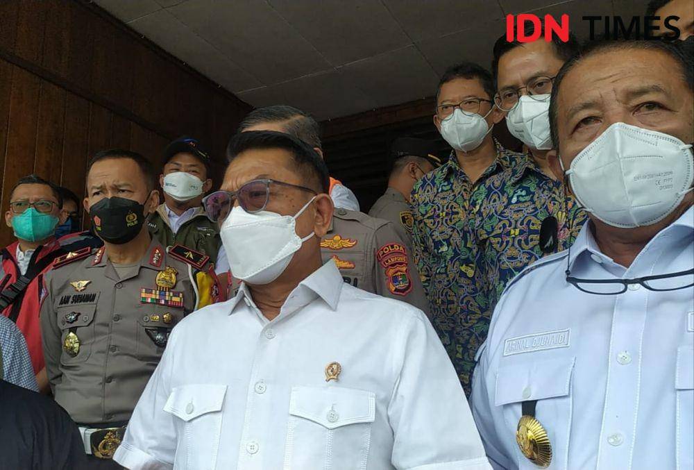 Kepala Staf Kepresidenan Moeldoko menyambangi Provinsi Lampung. (IDN Times/Tama Yudha Wiguna)
