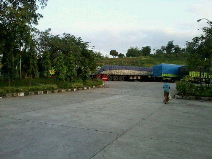 Ilustrasi Rest Area KM 208 (https://id.foursquare.com/ti2k a)