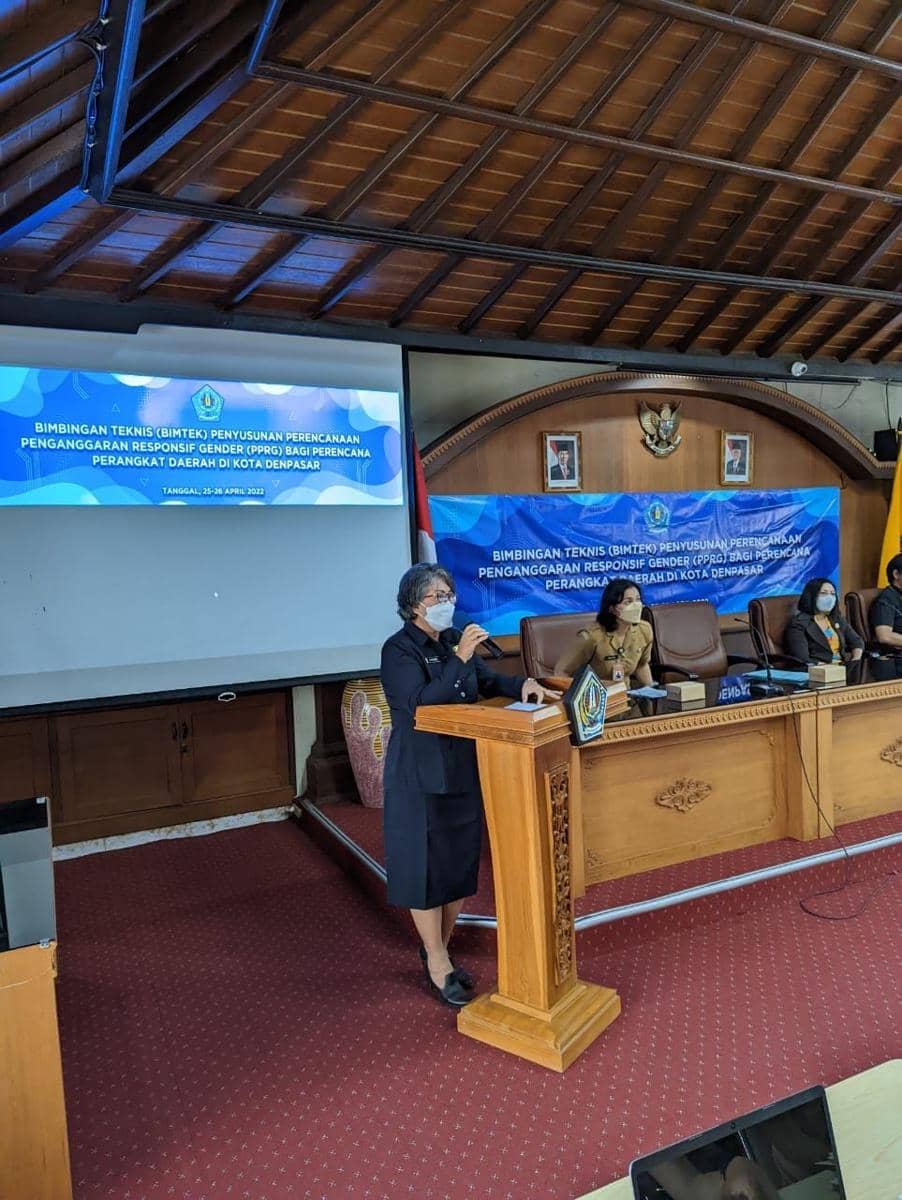 Bimbingan teknis terkait penyusunan perencanaan penganggaran responsif gender (PPRG) di Kota Denpasar. (Dok. IDN Times/istimewa)