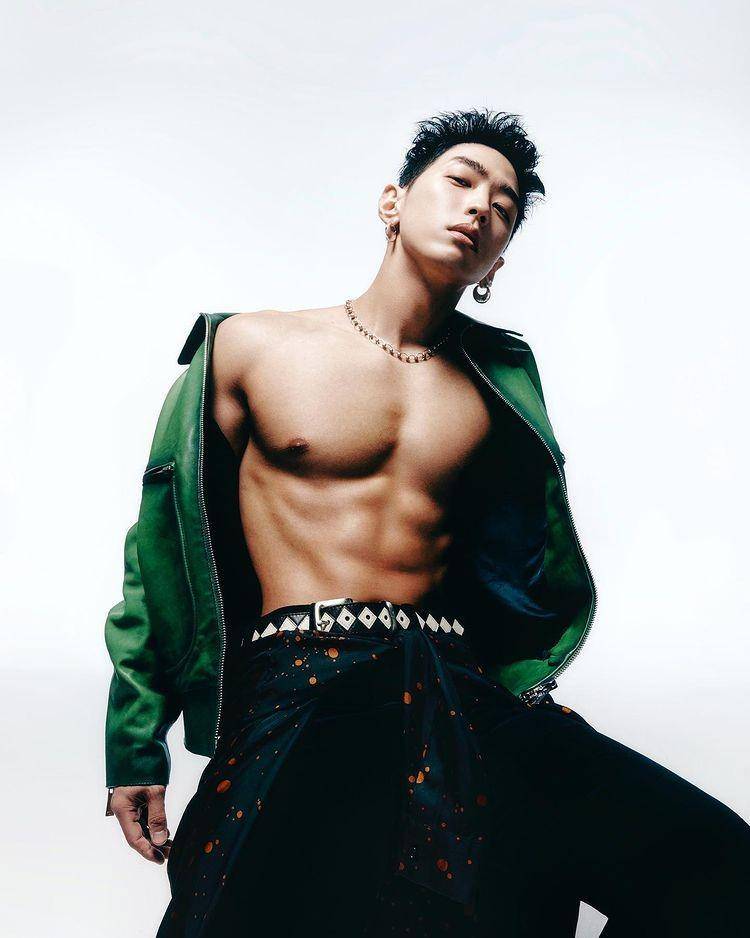 Penyanyi GRAY (Instagram.com/callmegray)